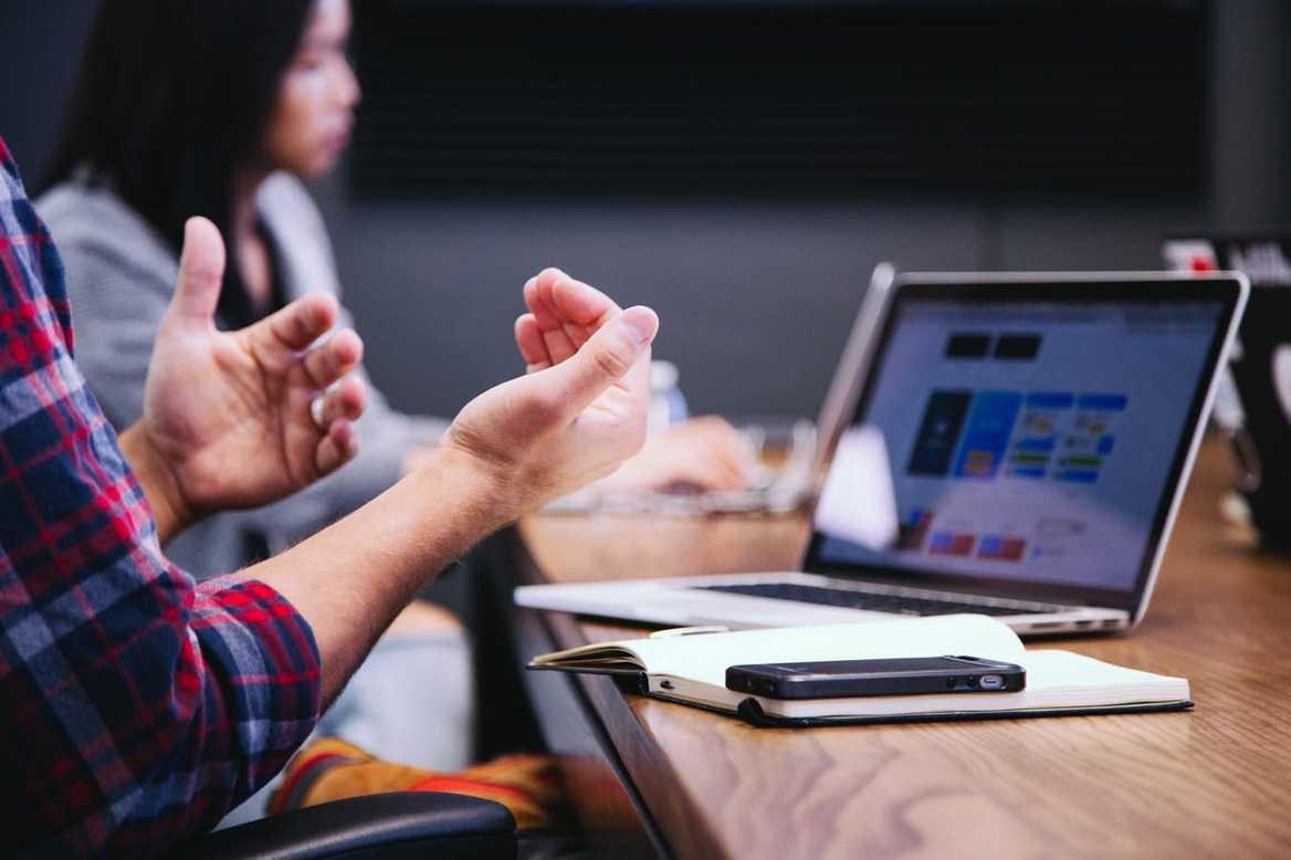 Collaborer avec une agence accréditée CIR apporte une multitude d'avantages aux entreprises.